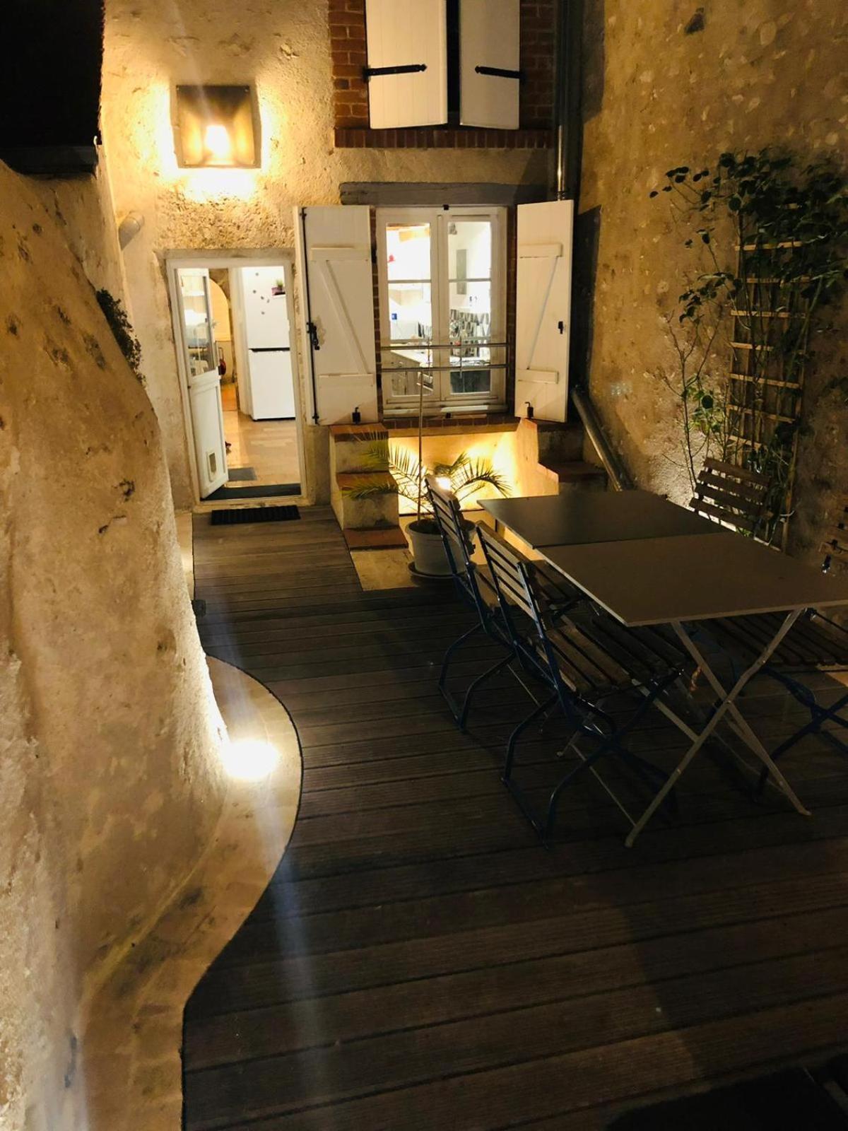 L'octroi, Maison Au Coeur De St Dye Sur Loire Apartment *